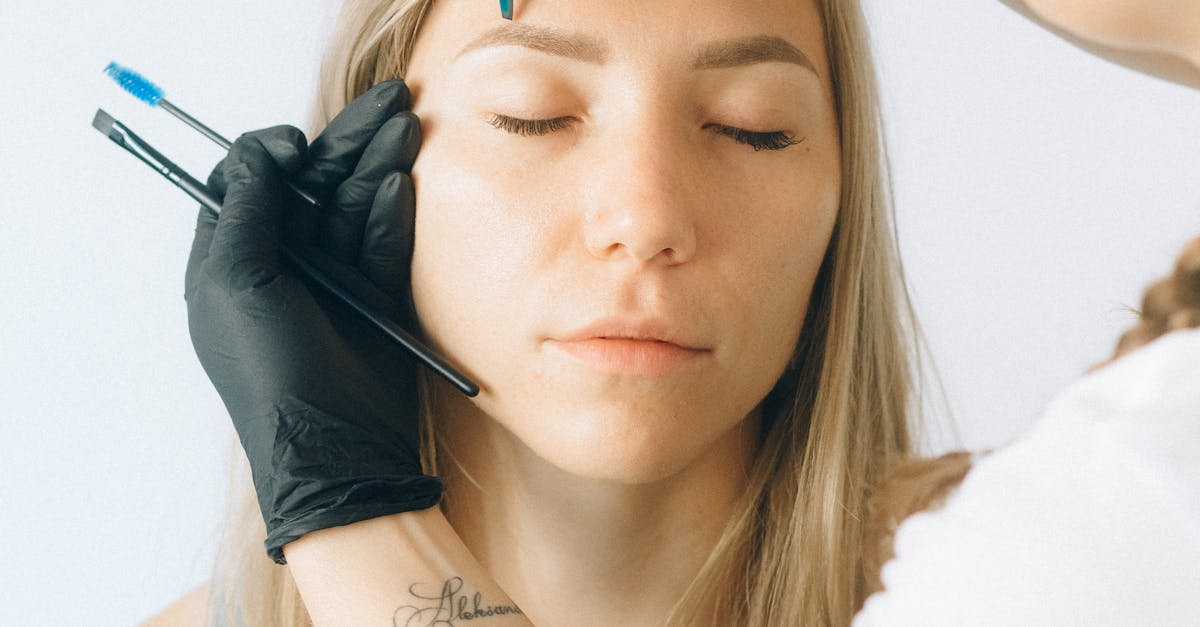 Understanding the Role of Color Mixing Agents in Microblading